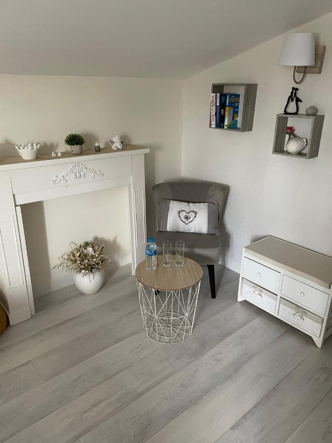Bed and Breakfast Cocooning Chez Sabine Lavilledieu  Екстер'єр фото