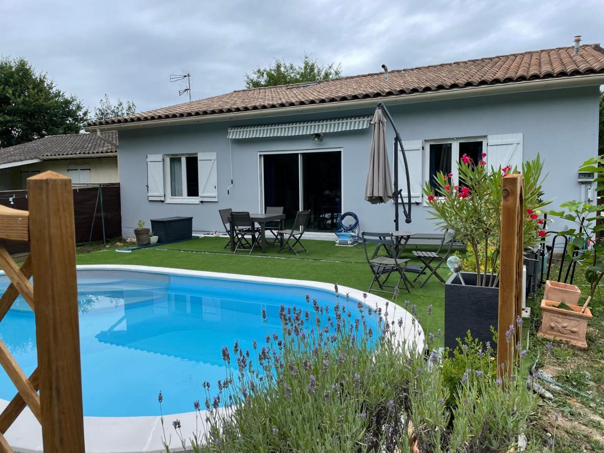 Bed and Breakfast Cocooning Chez Sabine Lavilledieu  Екстер'єр фото