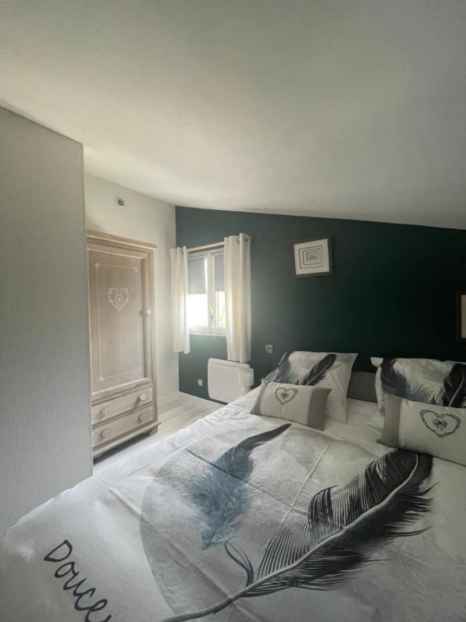 Bed and Breakfast Cocooning Chez Sabine Lavilledieu  Екстер'єр фото