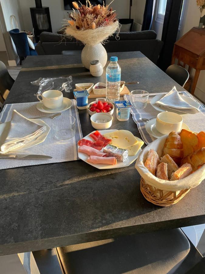 Bed and Breakfast Cocooning Chez Sabine Lavilledieu  Екстер'єр фото